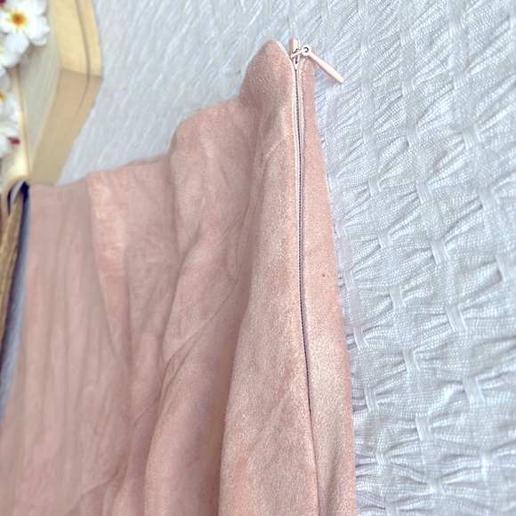 MANGO Skirt - pastel pink suede skirt with frill - Picture 3 of 7